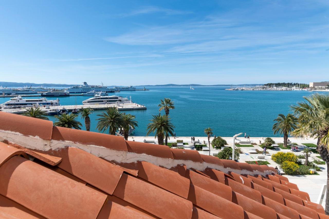 Deluxe Collection Hotel Kastel Сплит Екстериор снимка
